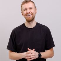 Леонидов Денис Петрович